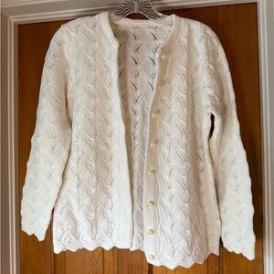 Elegant White Cable Knit Sweater
